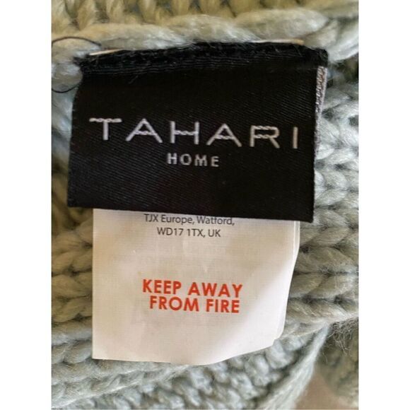 Tahari Bluish Gray Throw Blanket 50" x 60" HAND KNIT Luxury Designer - Picture 4 of 5